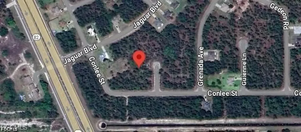 842 Grassmere Circle Lehigh Acres FL 33974