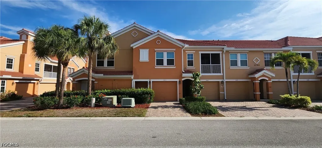 1794 Concordia Lake Circle Cape Coral FL 33909