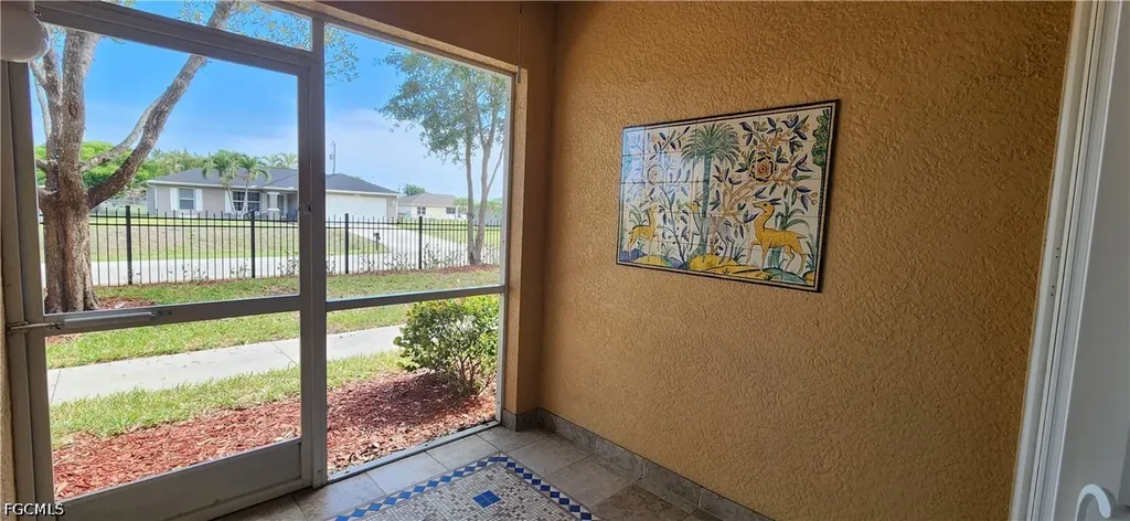 1794 Concordia Lake Circle Cape Coral FL 33909