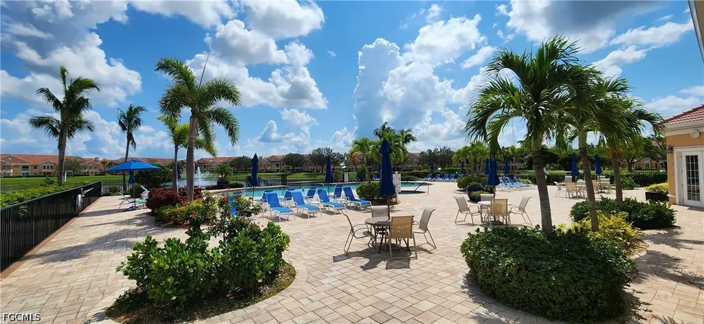1794 Concordia Lake Circle Cape Coral FL 33909