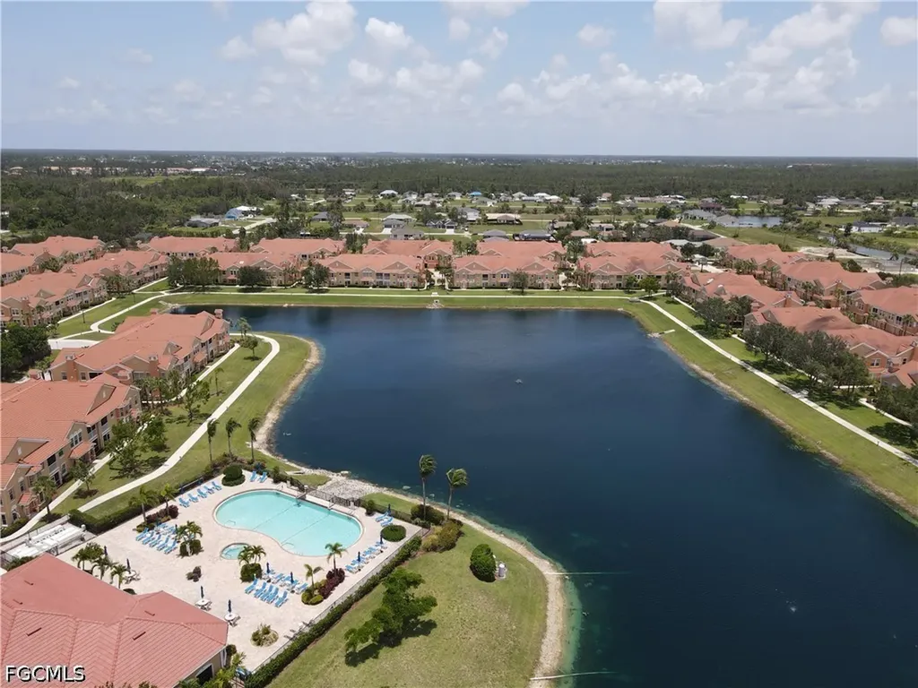 1794 Concordia Lake Circle Cape Coral FL 33909