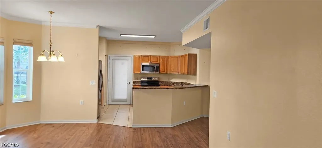 1794 Concordia Lake Circle Cape Coral FL 33909