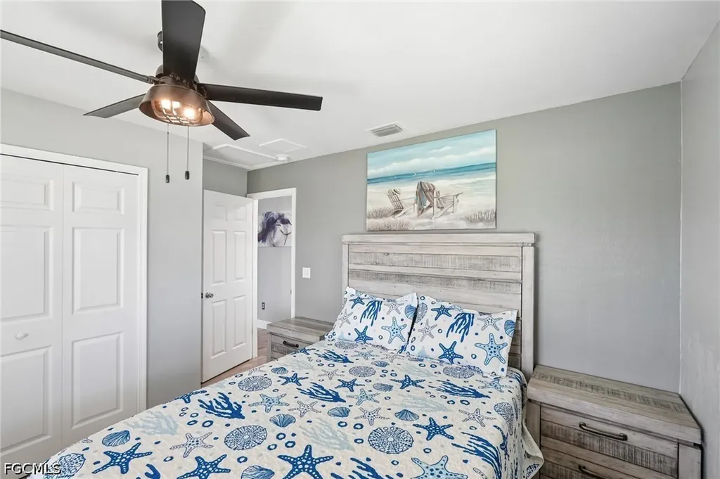 808 SW 14th Place Cape Coral FL 33991