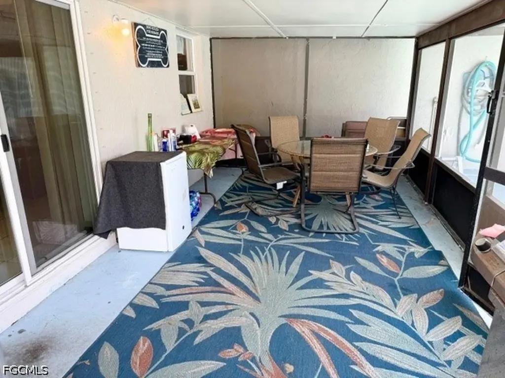 13032 8th Street Fort Myers FL 33905