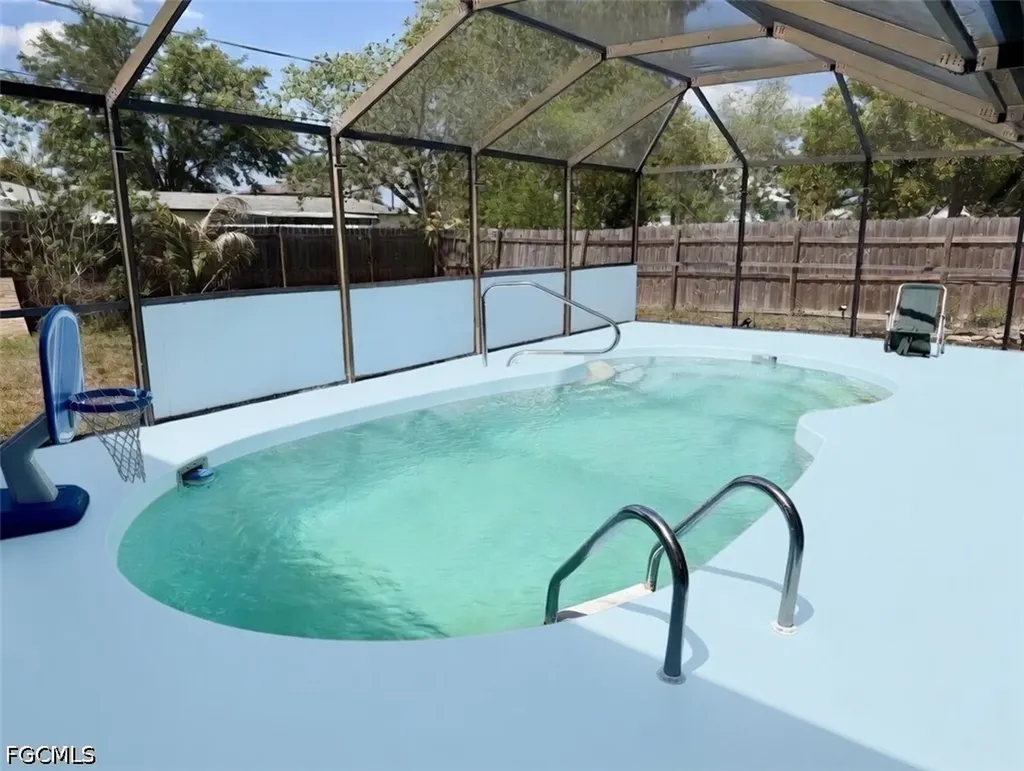 13032 8th Street Fort Myers FL 33905