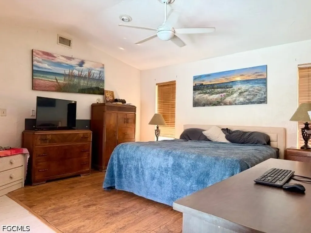 13032 8th Street Fort Myers FL 33905