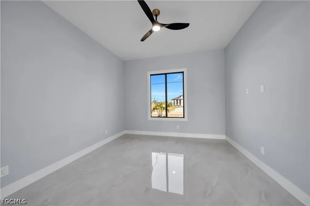 10 SW 35th Avenue Cape Coral FL 33991