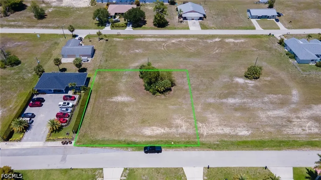 625 & 621 SW 4th Street Cape Coral FL 33991