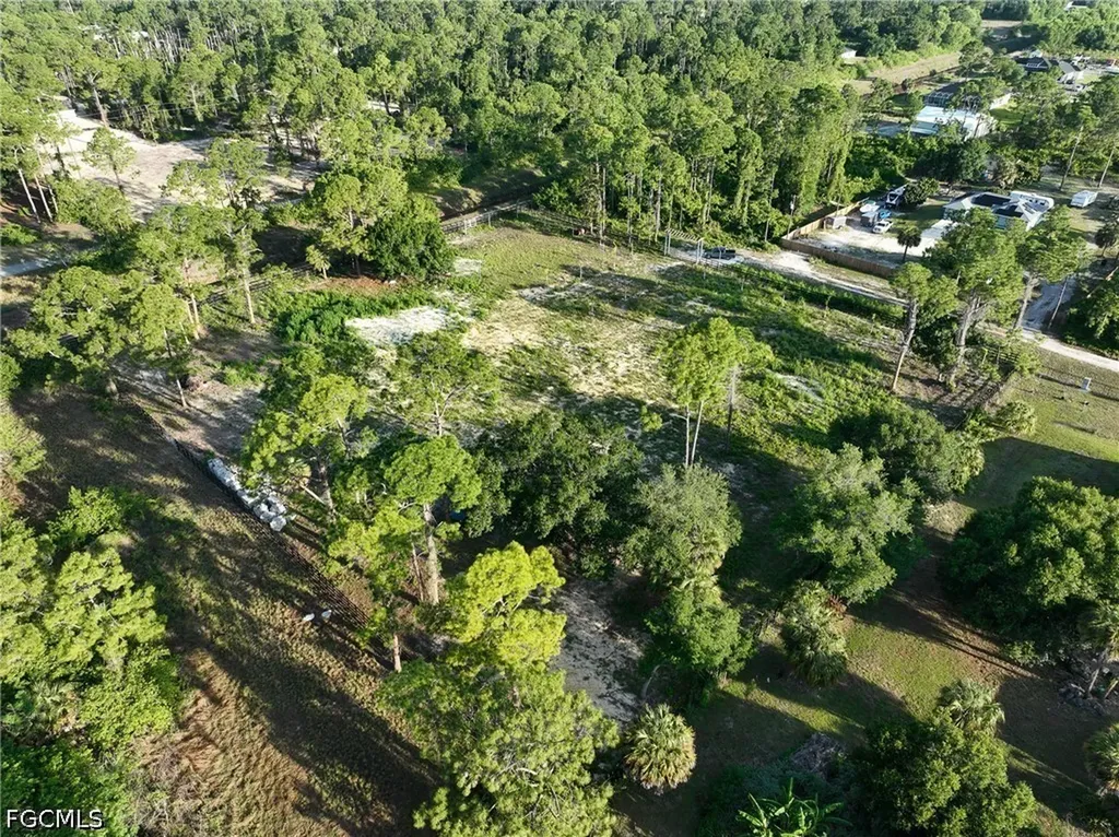 7969 Canal Terrace Labelle FL 33935