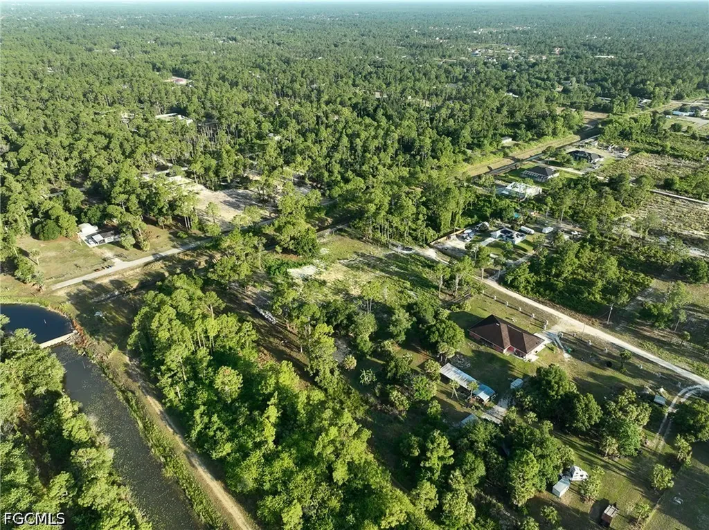 7969 Canal Terrace Labelle FL 33935