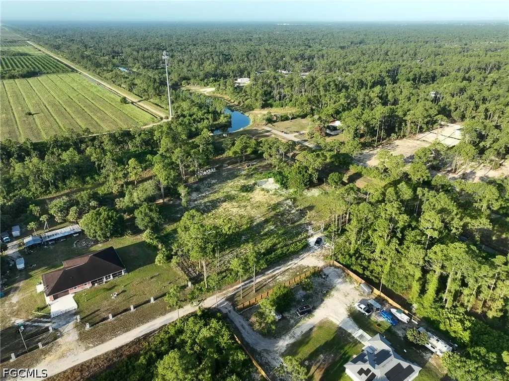 7969 Canal Terrace Labelle FL 33935
