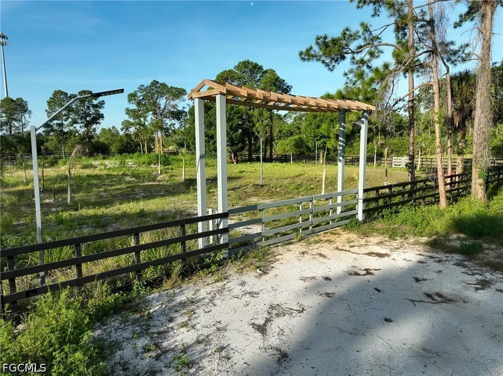 7969 Canal Terrace Labelle FL 33935