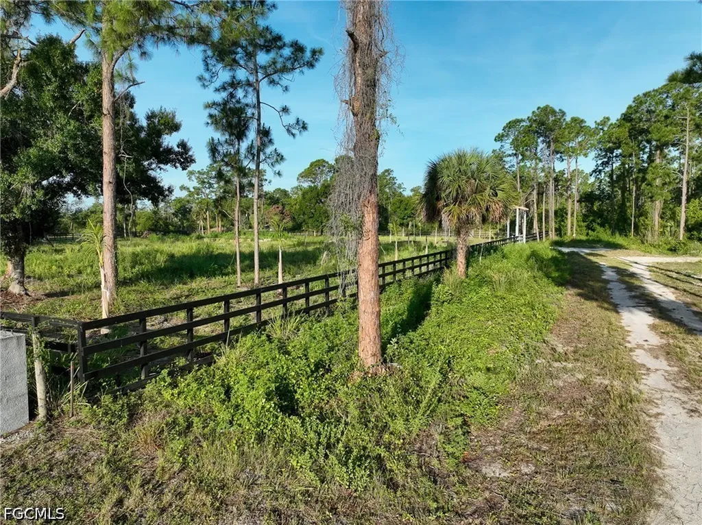 7969 Canal Terrace Labelle FL 33935
