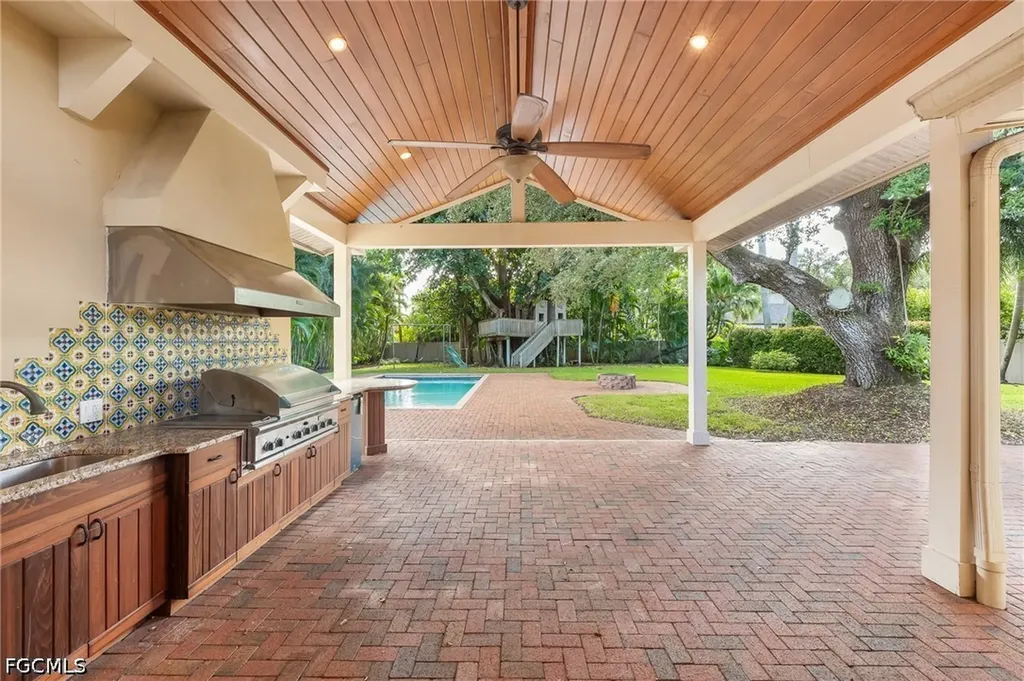 1250 Florida Avenue Fort Myers FL 33901