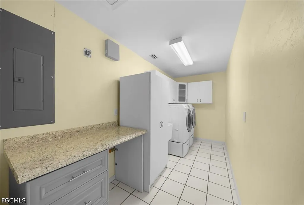 2614 7th Street W Lehigh Acres FL 33971