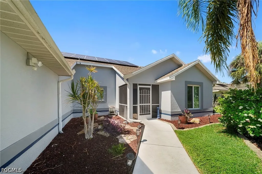 2614 7th Street W Lehigh Acres FL 33971