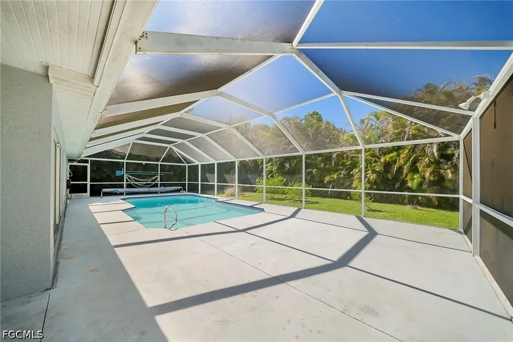 2614 7th Street W Lehigh Acres FL 33971