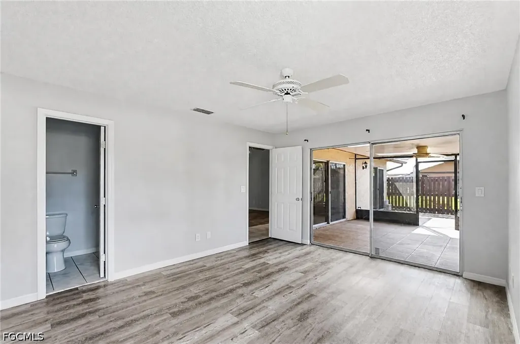 5563 Foxlake Drive North Fort Myers FL 33917