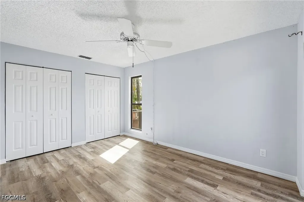 5563 Foxlake Drive North Fort Myers FL 33917