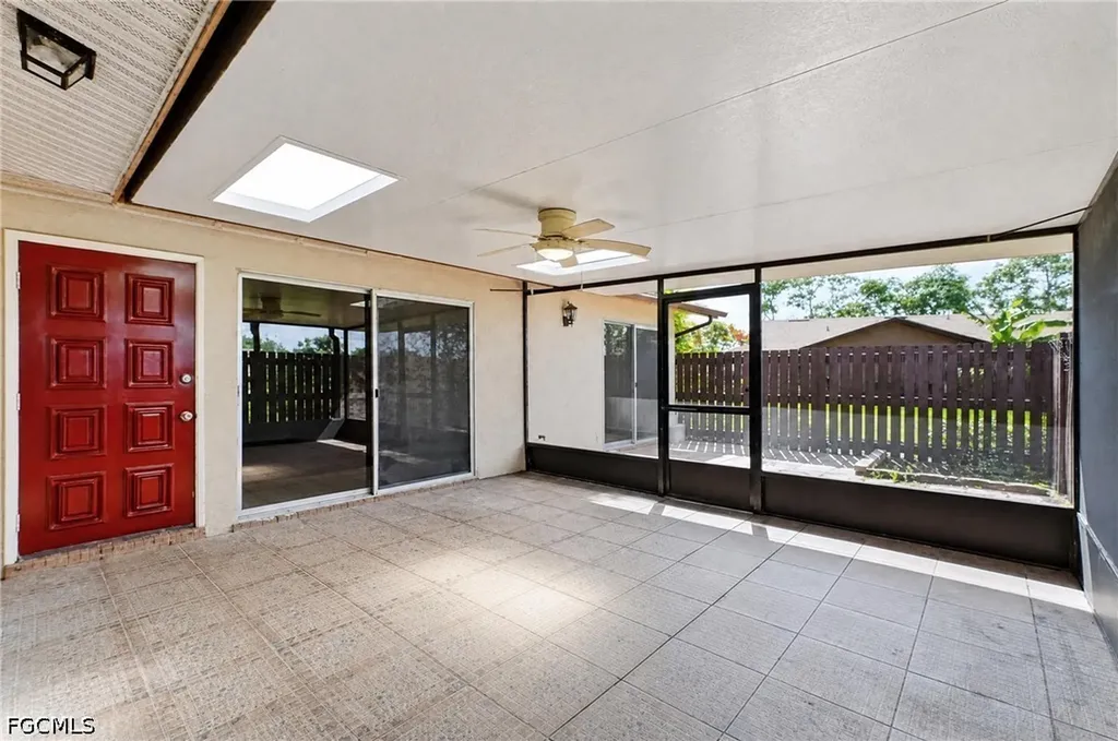5563 Foxlake Drive North Fort Myers FL 33917