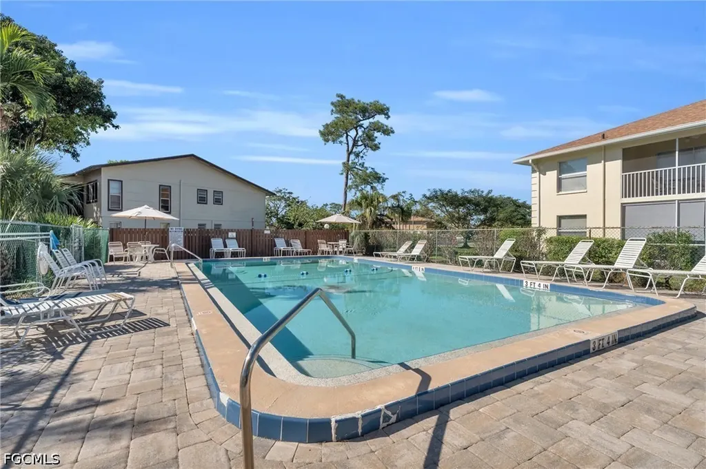 5563 Foxlake Drive North Fort Myers FL 33917