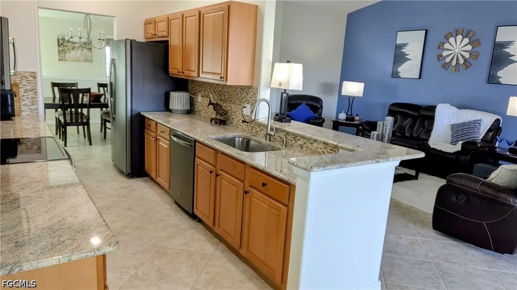 2616 Somerville Loop Cape Coral FL 33991