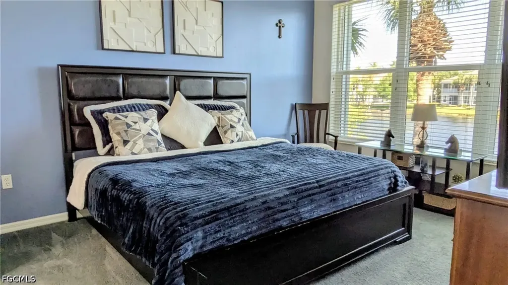 2616 Somerville Loop Cape Coral FL 33991