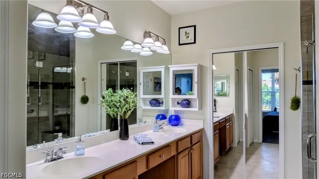 2616 Somerville Loop Cape Coral FL 33991