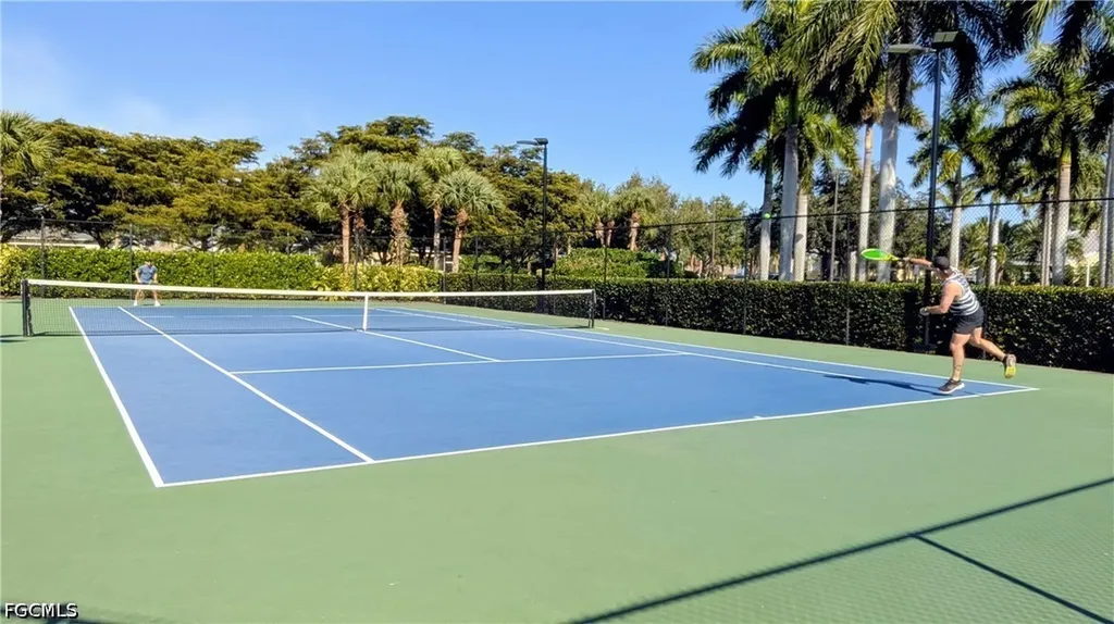 2616 Somerville Loop Cape Coral FL 33991