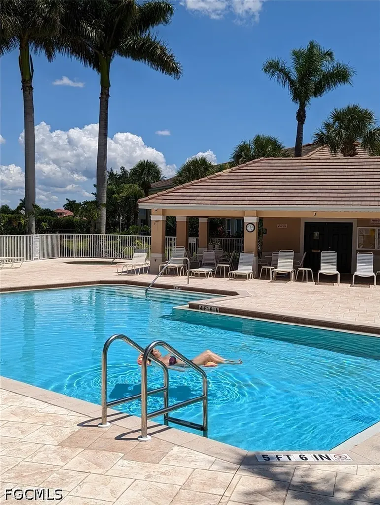 2616 Somerville Loop Cape Coral FL 33991