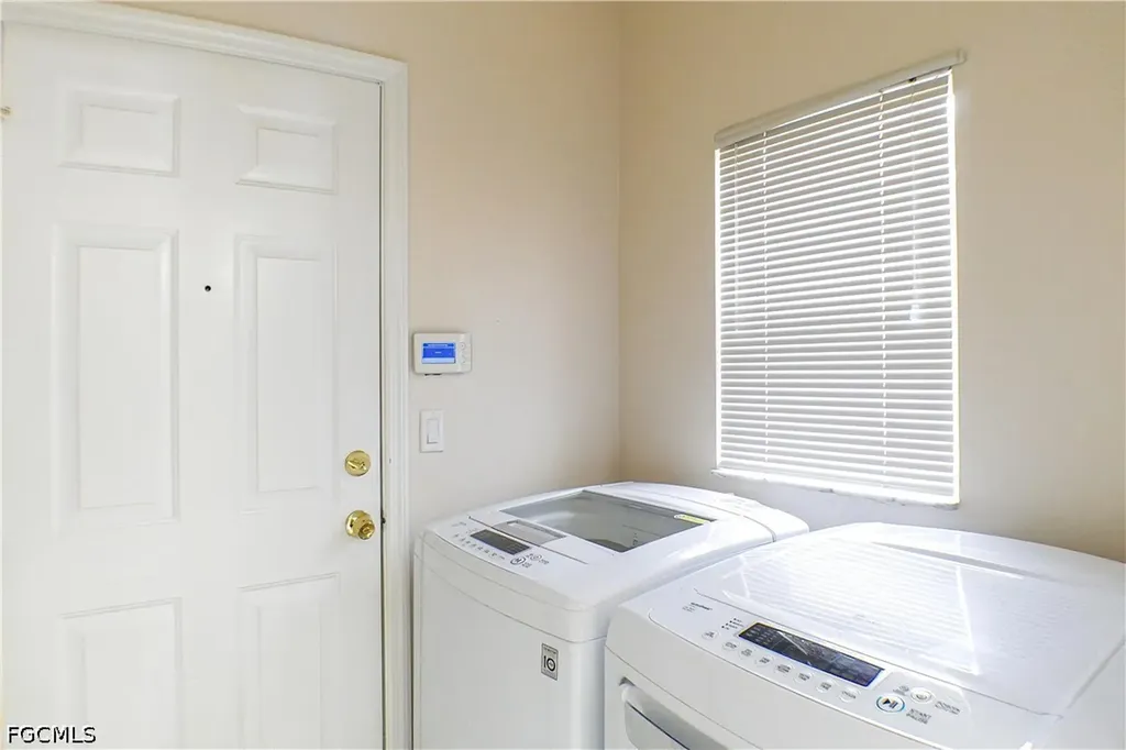 160 Lady Palm Drive Naples FL 34104