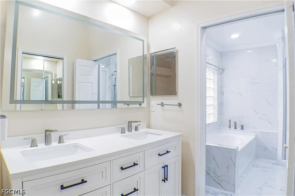 160 Lady Palm Drive Naples FL 34104