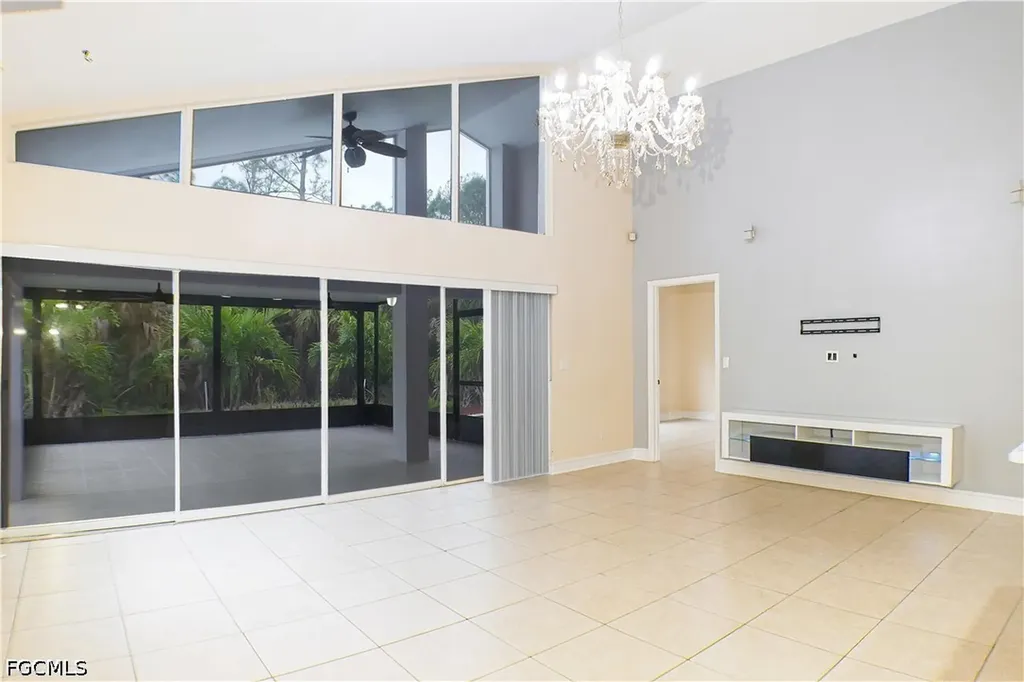 160 Lady Palm Drive Naples FL 34104