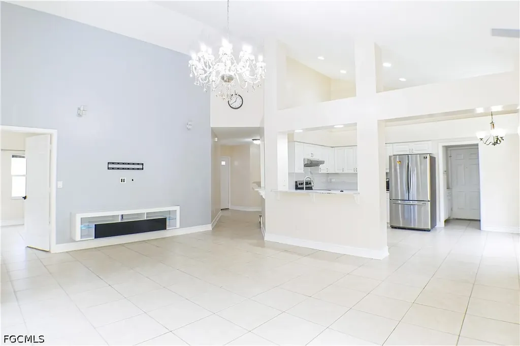 160 Lady Palm Drive Naples FL 34104