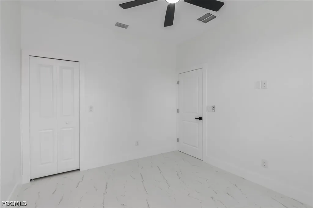 3907 21st Street SW Lehigh Acres FL 33976