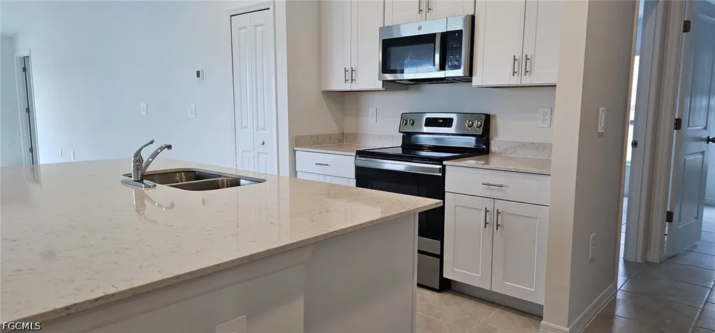 20190 Caroline Creek Place Lehigh Acres FL 33974