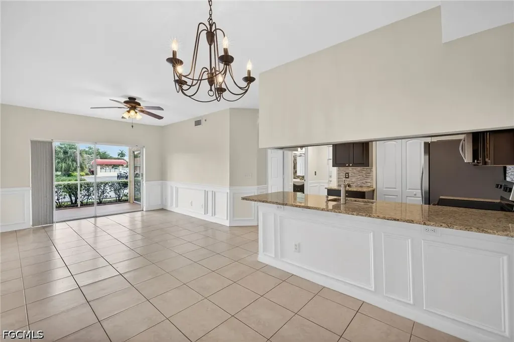 6401 Aragon Way Fort Myers FL 33966