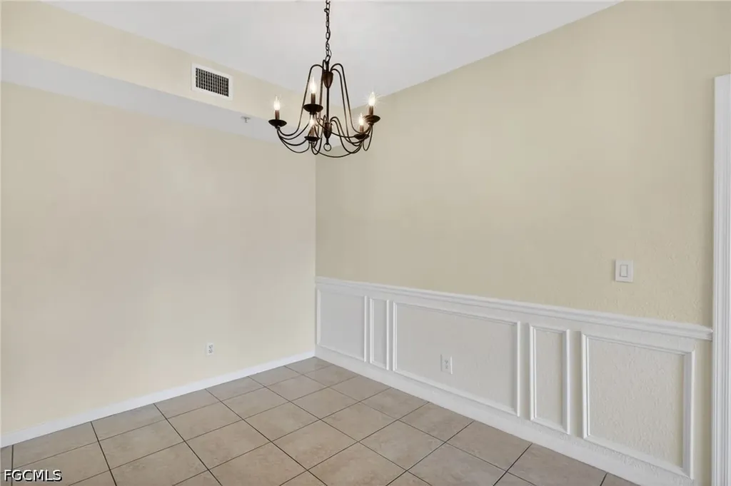 6401 Aragon Way Fort Myers FL 33966