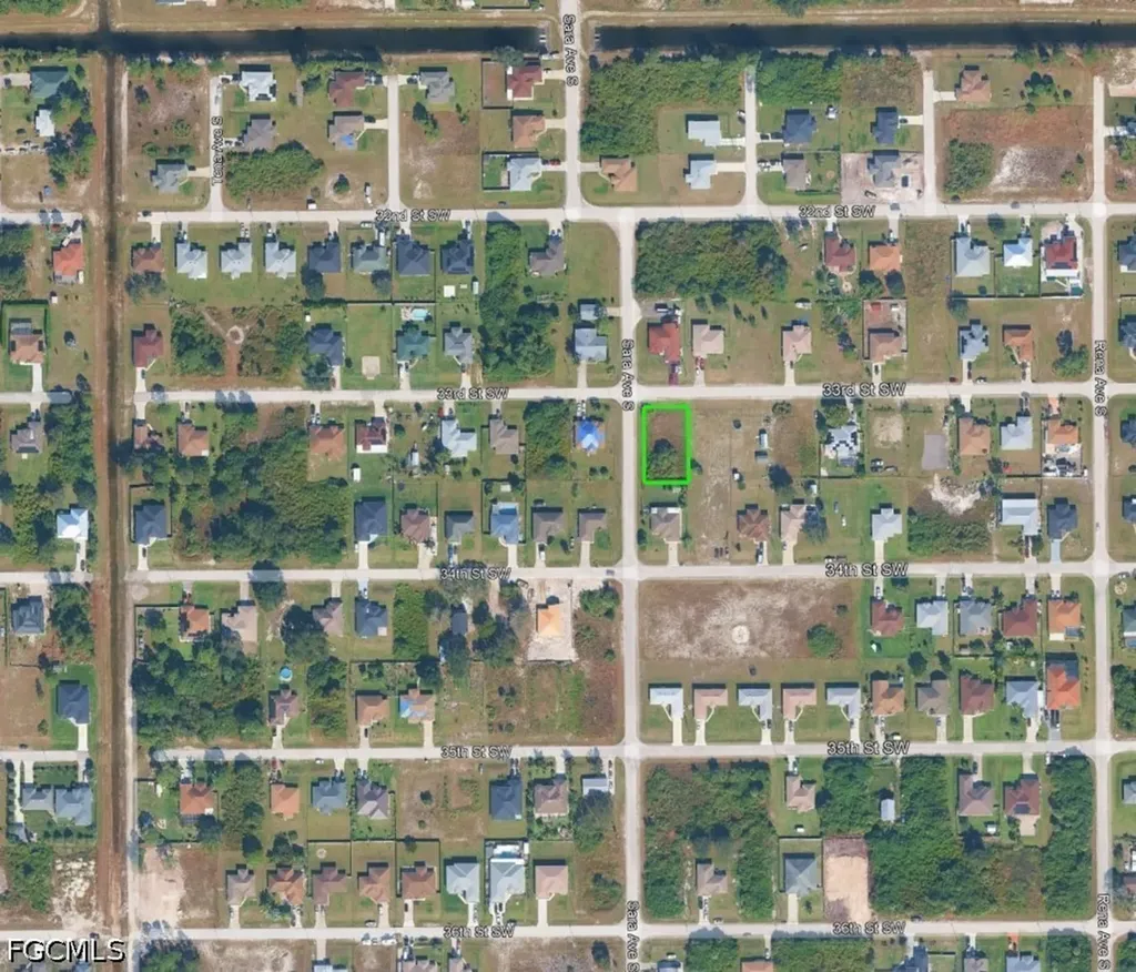 3319 33rd Street SW Lehigh Acres FL 33976