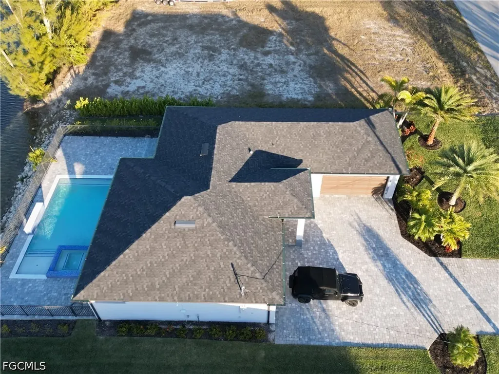 615 SW 22nd Terrace Cape Coral FL 33991