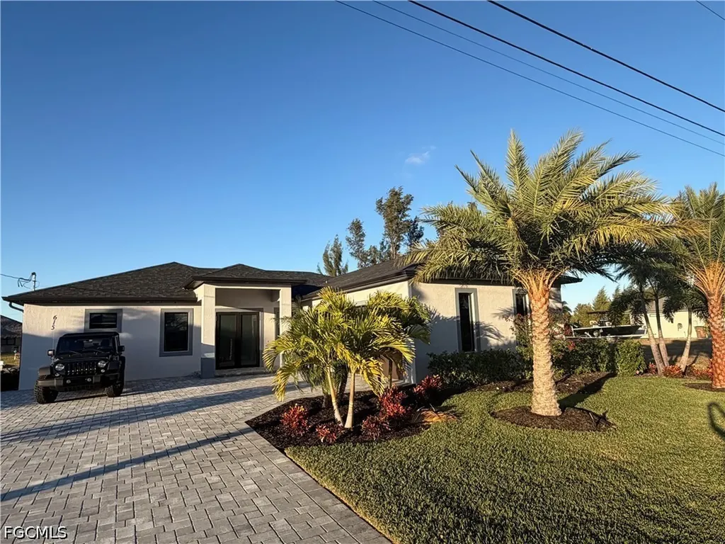 615 SW 22nd Terrace Cape Coral FL 33991