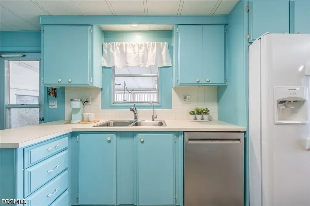 101 Elise Drive Fort Myers FL 33908