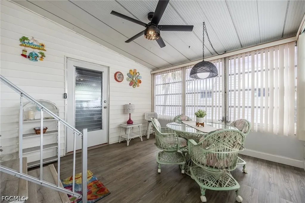 101 Elise Drive Fort Myers FL 33908