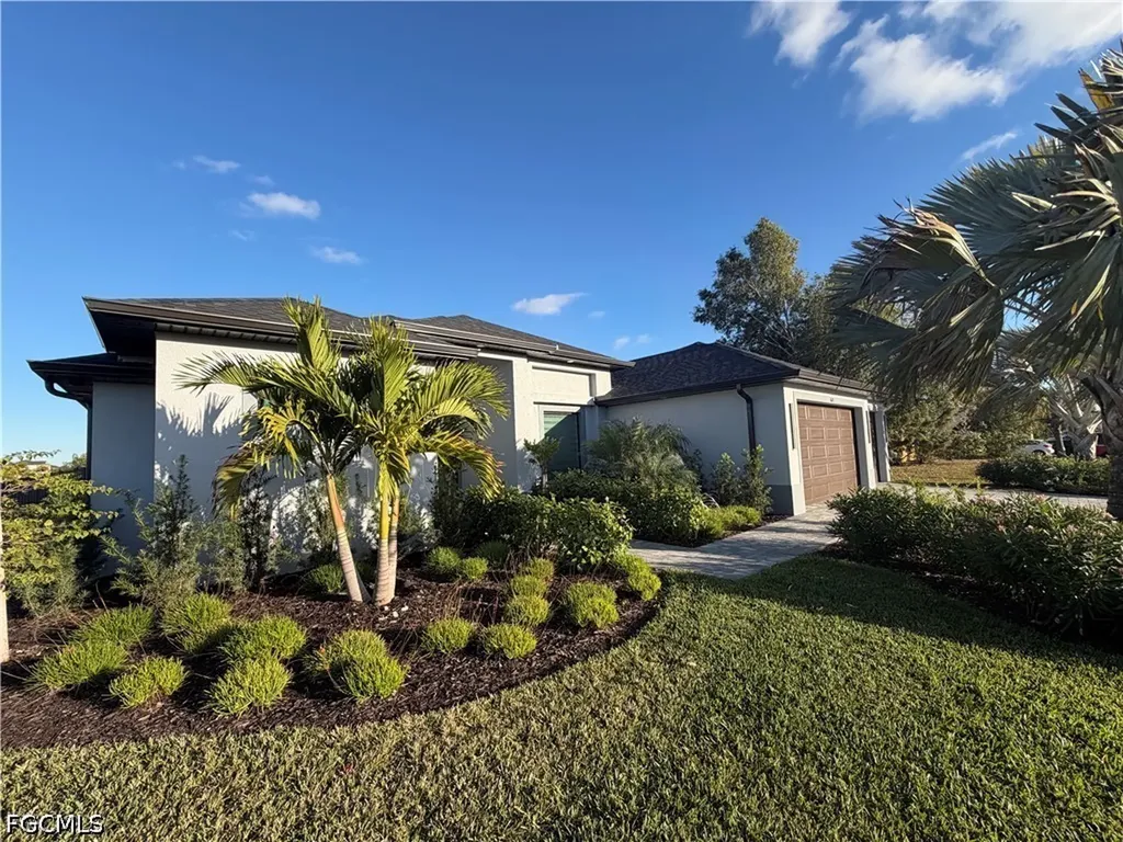 1621 SW 10th Place Cape Coral FL 33991