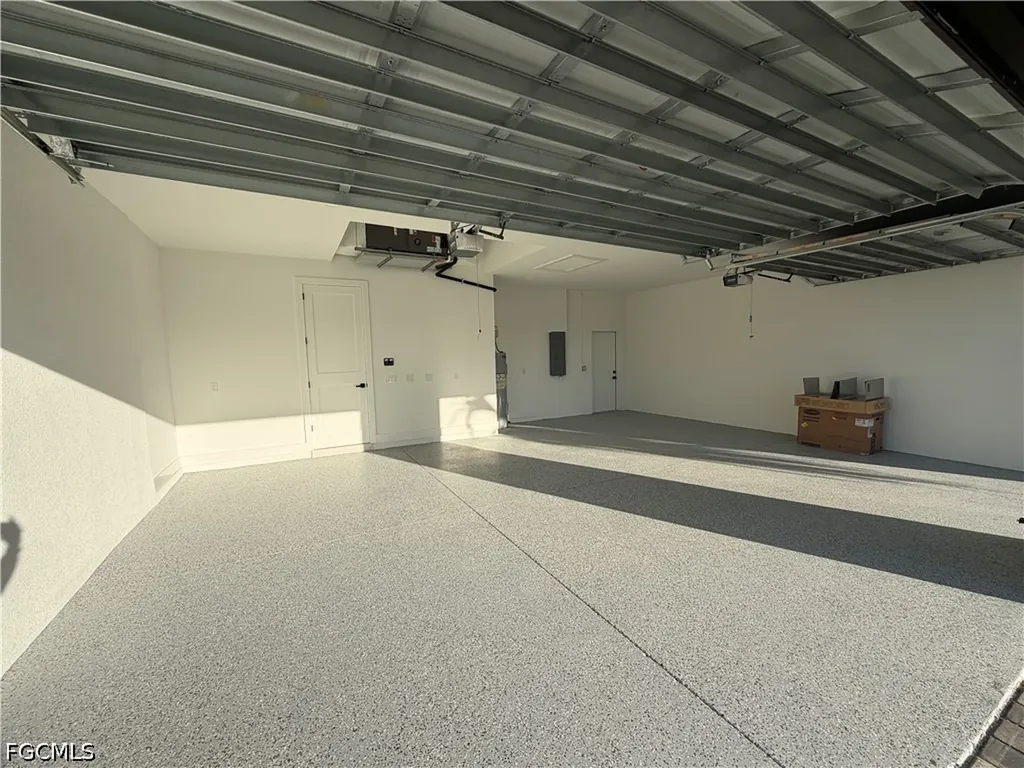 1621 SW 10th Place Cape Coral FL 33991