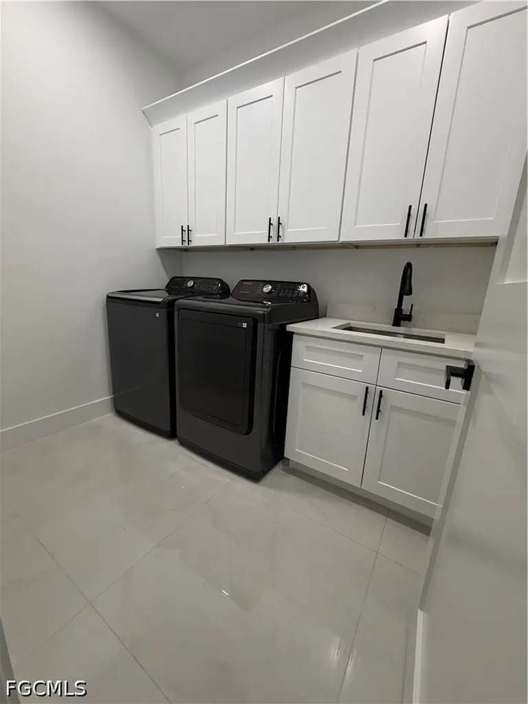 1621 SW 10th Place Cape Coral FL 33991