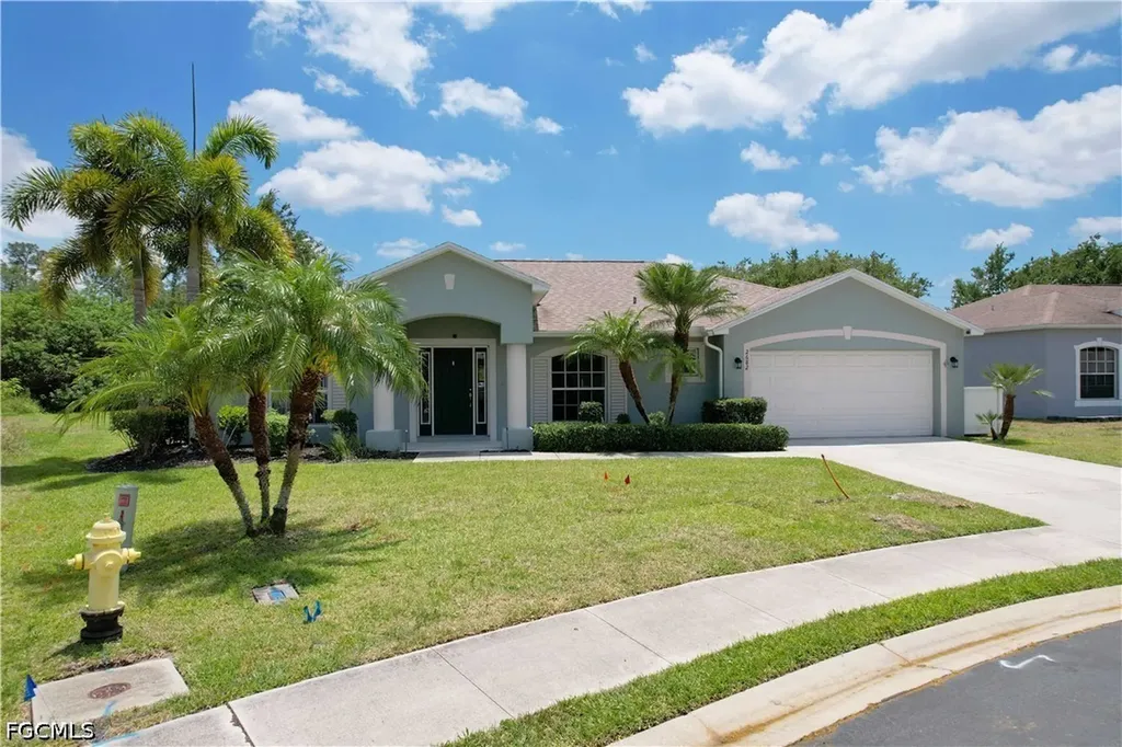 2682 Nature Pointe Loop Fort Myers FL 33905