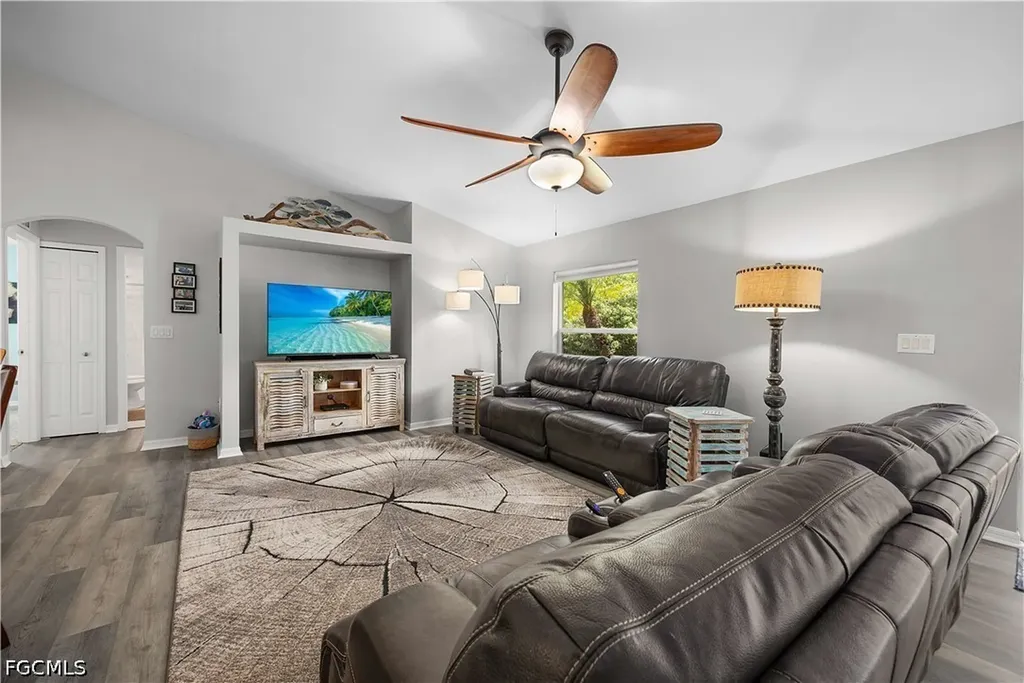 2682 Nature Pointe Loop Fort Myers FL 33905