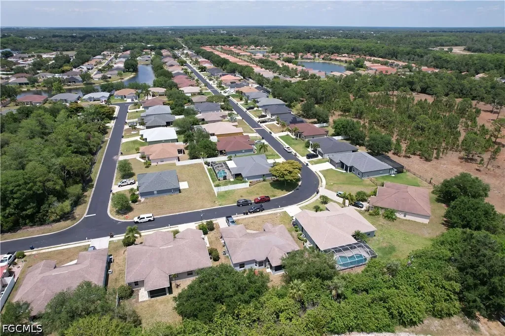 2682 Nature Pointe Loop Fort Myers FL 33905