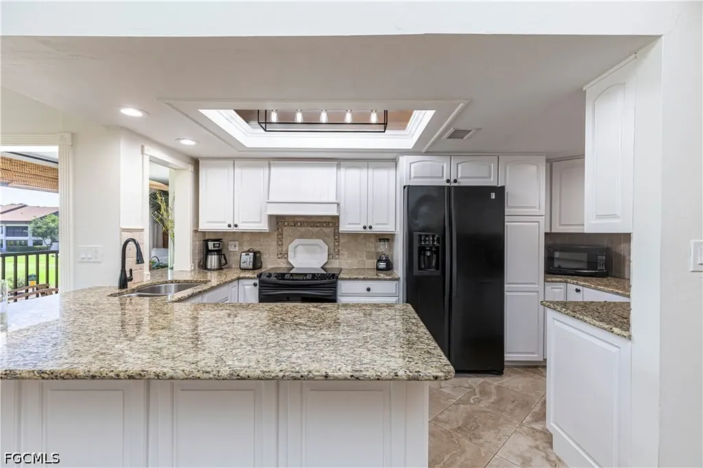 5950 Trailwinds Drive Fort Myers FL 33907